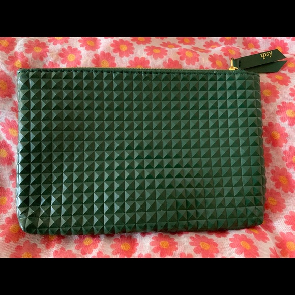 Forest green Ipsy bag - Picture 1 of 2